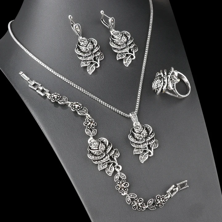 Elegante set in argento lucido