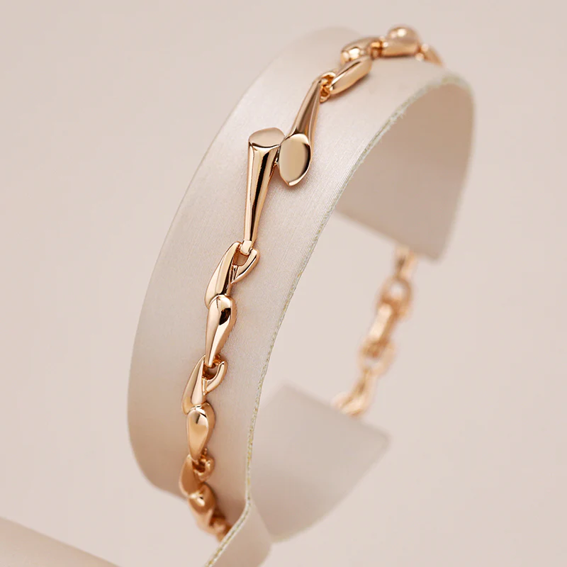 Elegante bracciale d'oro