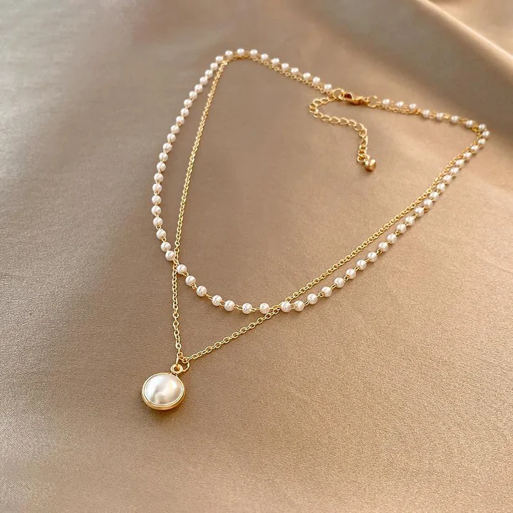 Elegante collana di perle